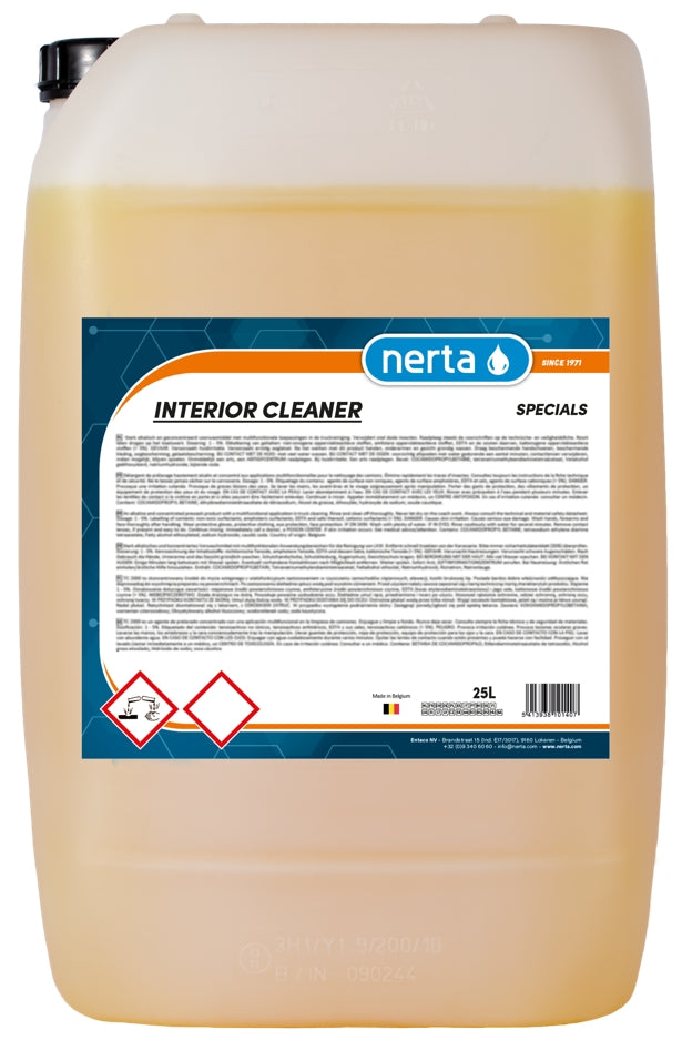 INTERIOR CLEANER
