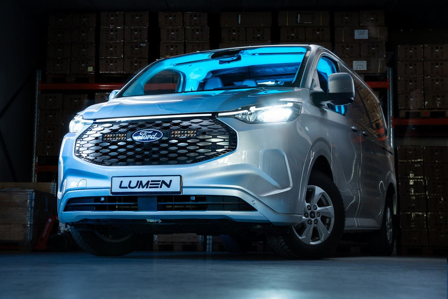 Lumen Ford E-Transit 2025+ Grillkit (SQ16)