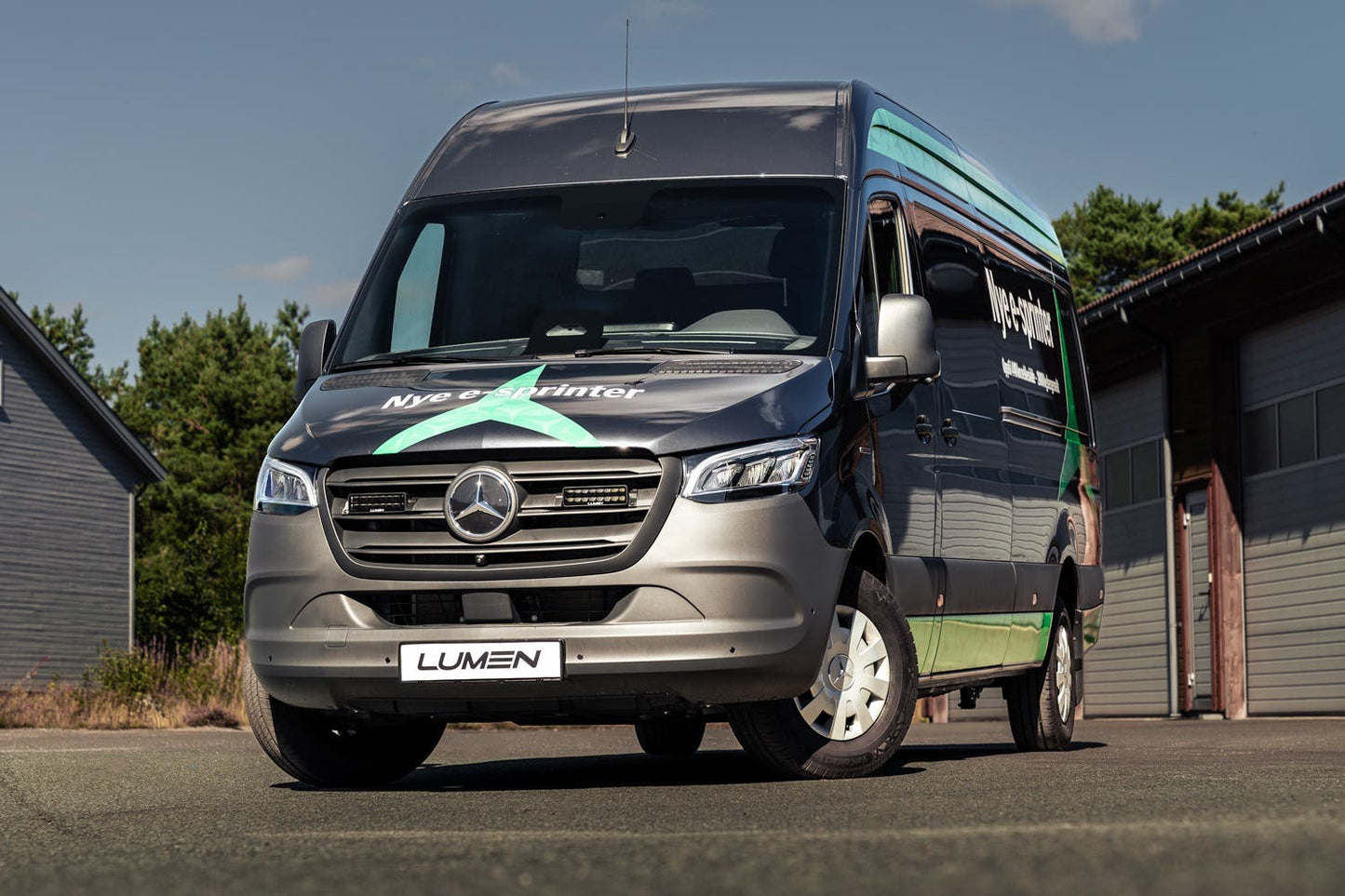 Lumen Mercedes E-Sprinter 2025 + Grillkit (Lumen Helios SQ16)