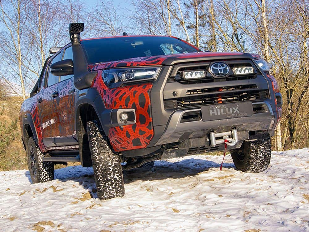 Lazer komplett grillkit Toyota Hilux SR+ Invincible X 2020+