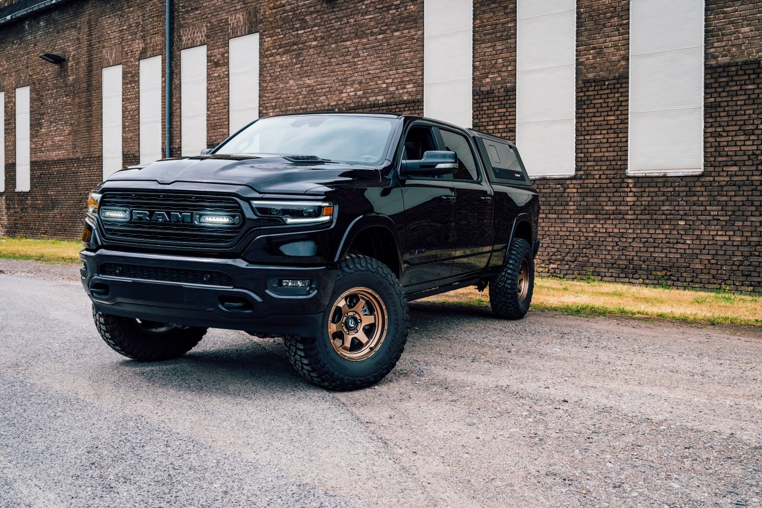 Lazer grillkit Dodge RAM 1500 2019+